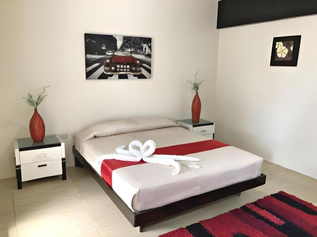 Quezon Premier Hotel Лусена Экстерьер фото